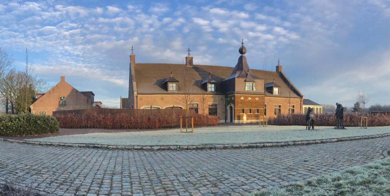 Bed and Breakfast Ask Lily Westmeerbeek Exteriér fotografie